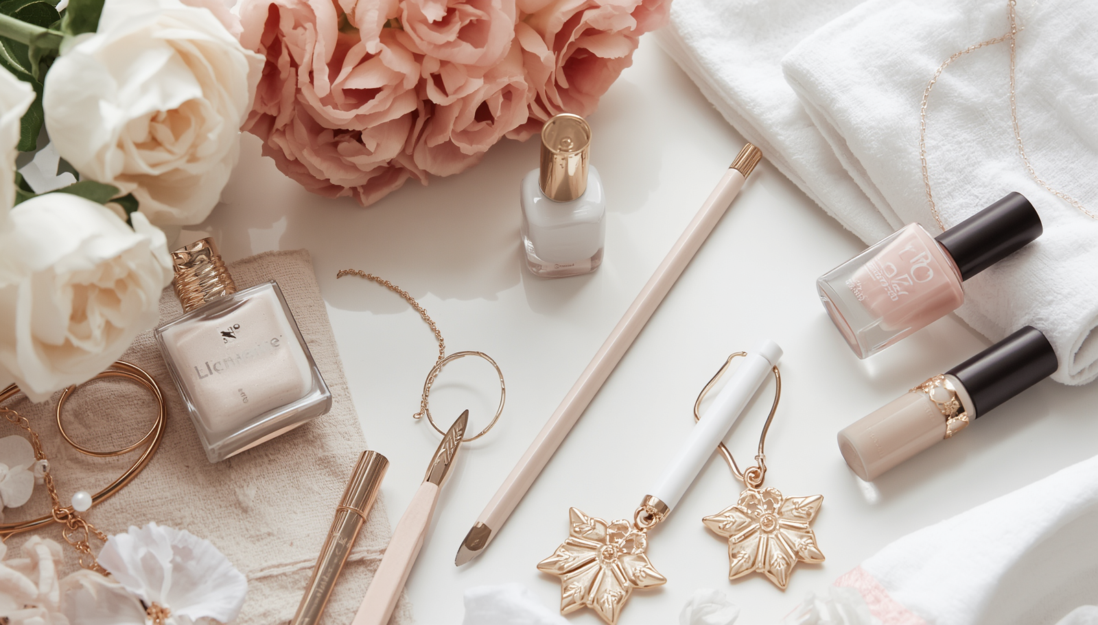 What Is a Lifestyle Nail Bar