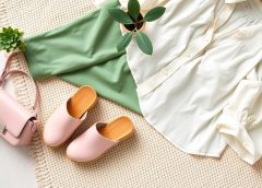 how to wear clogs